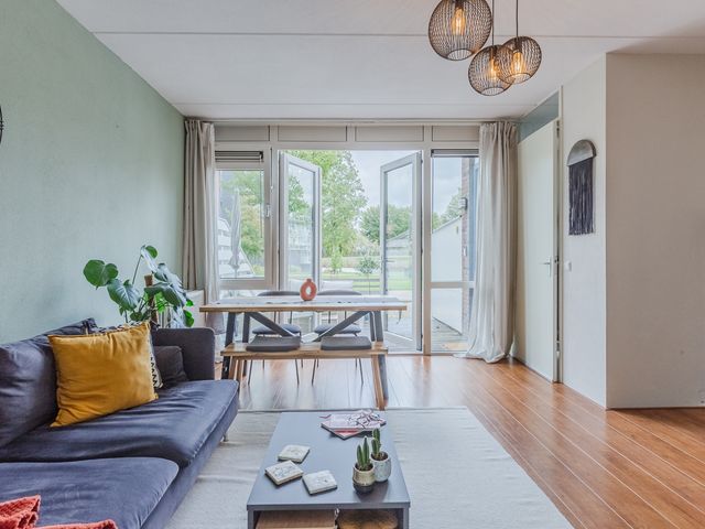 Vuurdoornstraat 22, Lisserbroek