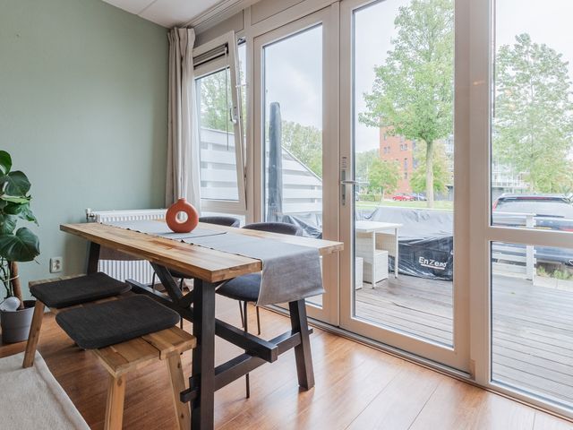 Vuurdoornstraat 22, Lisserbroek