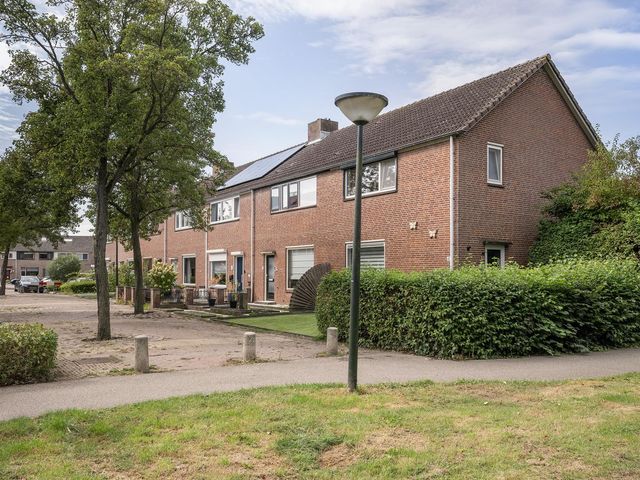 Weelhoekstraat 41, Oud-Vossemeer