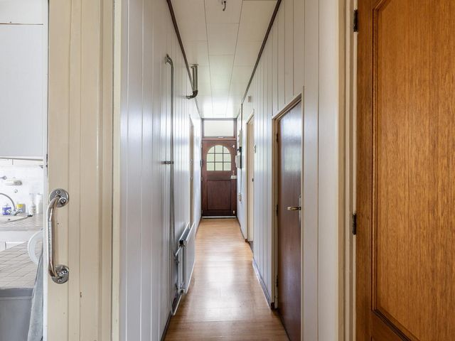 Weelweg 1, Sint-Maartensdijk