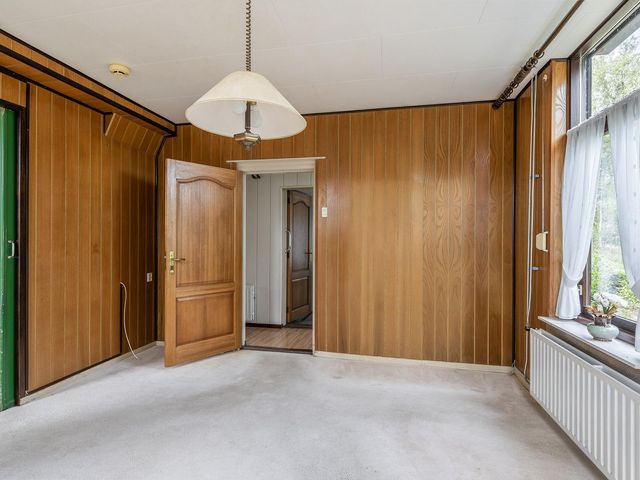 Weelweg 1, Sint-Maartensdijk