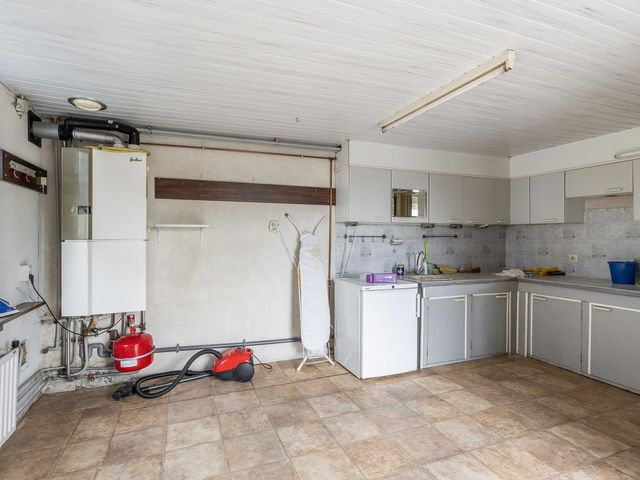 Weelweg 1, Sint-Maartensdijk