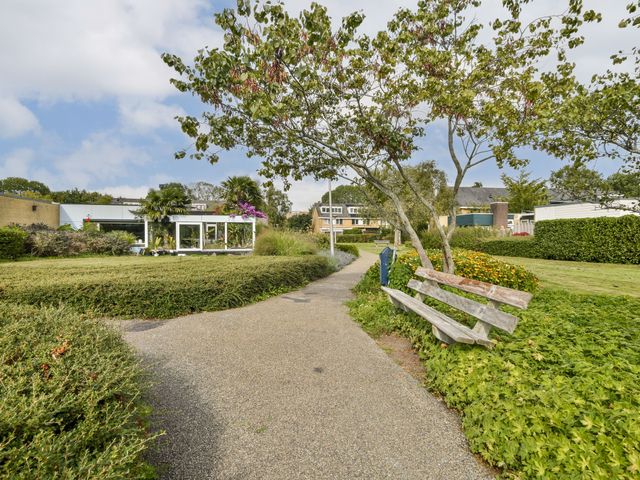 Olympus 20, Amstelveen