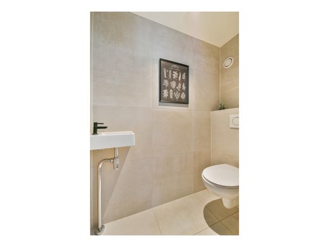 Olympus 20, Amstelveen