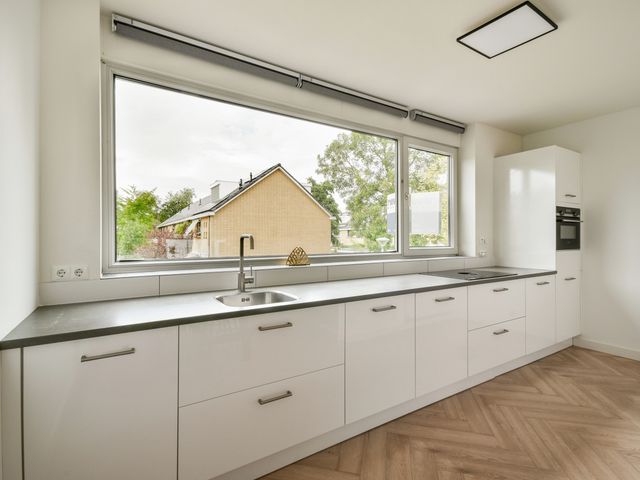 Olympus 20, Amstelveen