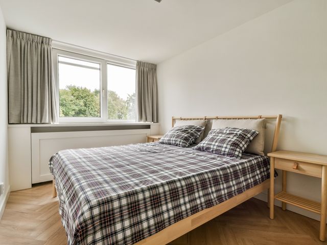 Olympus 20, Amstelveen