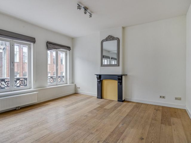 Noordeinde 87D, 'S-Gravenhage