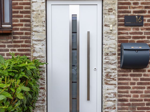 Burgemeester Loysonstraat 16, Landgraaf