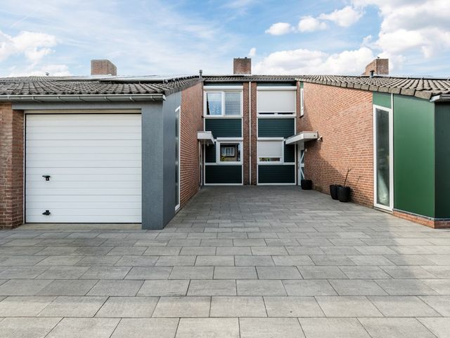 Abeelstraat 33, Echt