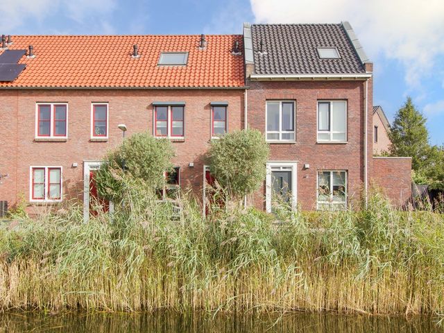 Huurdemanskamp 42, Bunschoten-Spakenburg