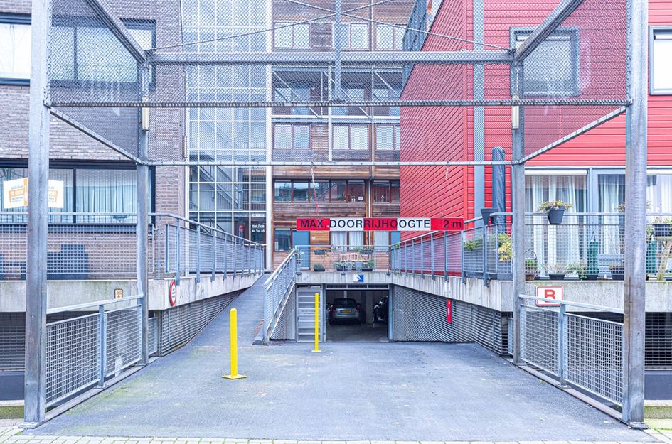 Het Dok 63