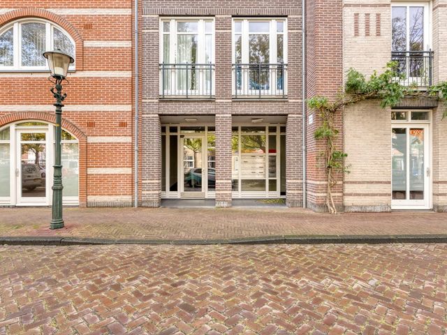 Boomsluiterskade 219, Den Haag