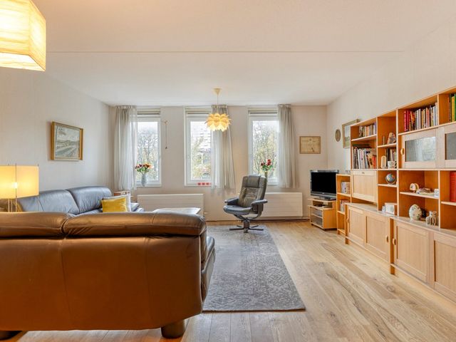 Boomsluiterskade 219, Den Haag