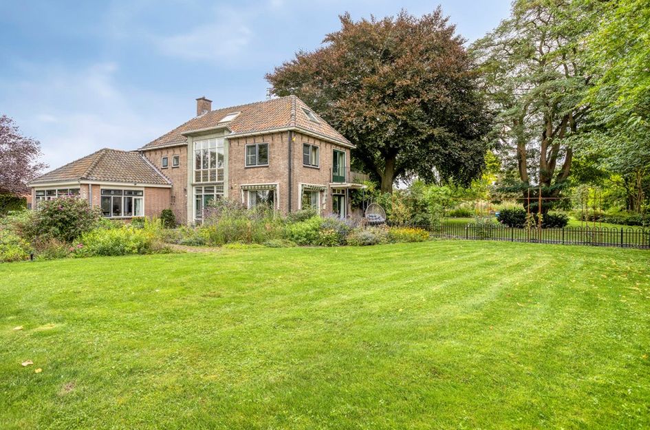 Hoofdweg 134