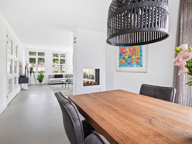 Oosteinde 79A, Den Haag