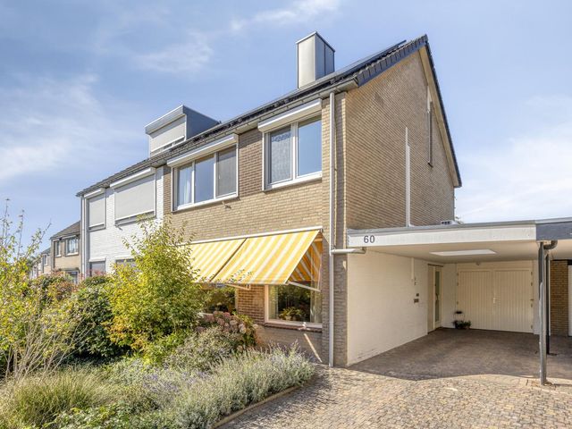Planetenhof 60, Maastricht