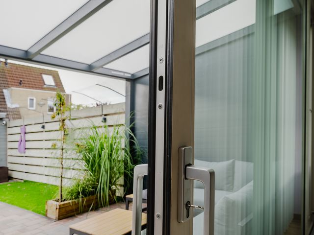 Fie Carelsenstraat 6, Spijkenisse