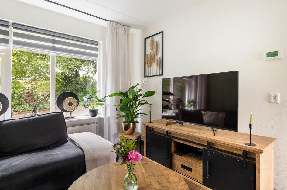 De Twee Gebroeders 104A