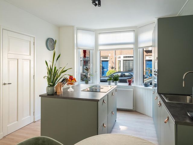 Lisbloemstraat 61A, Rotterdam
