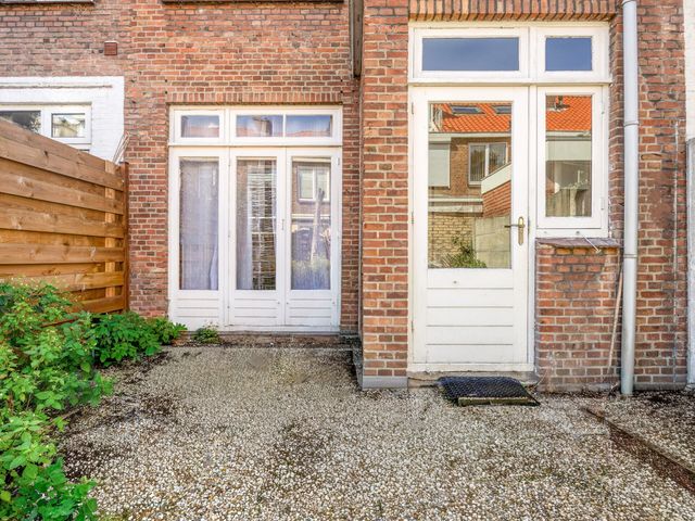 Van Vlotenstraat 22, Den Haag