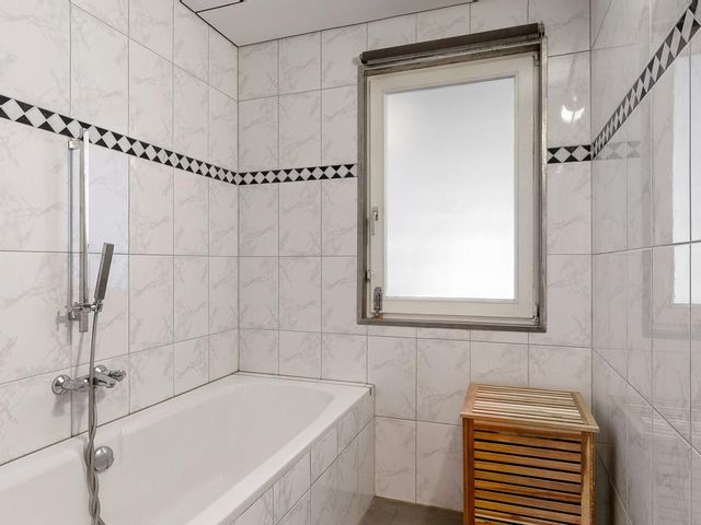 Leliënsingel 32, Geleen