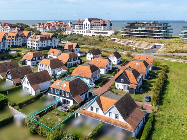 Zwanebloem 16, Cadzand