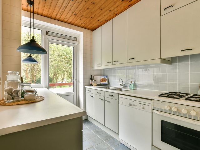 Van Nijenrodeweg 479, Amsterdam