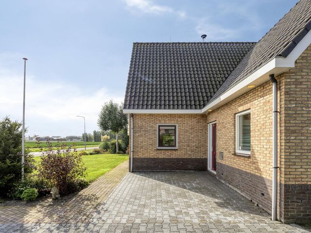 Schorweg 13, Breezand
