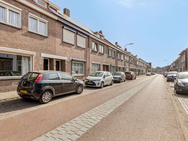 Tongerlose Hoefstraat 123, Tilburg