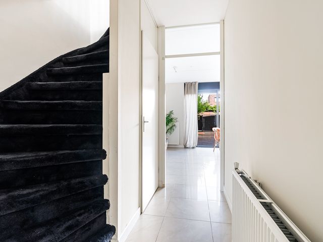 Vooronder 12, Almere