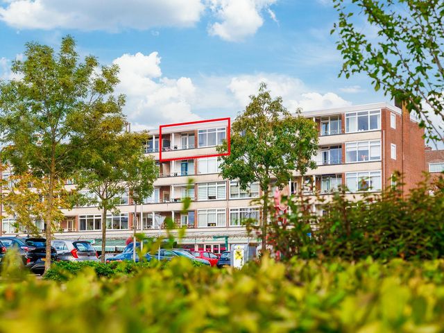 Wormerplein 15, Purmerend