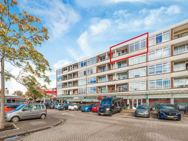 Wormerplein 15, Purmerend