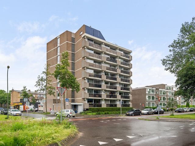 Nassauplantsoen 17, Dordrecht