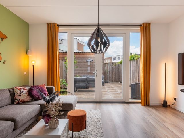 Vuurvlinderlaan 86, Den Haag