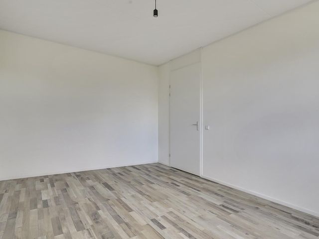 Eenhoorn 14, Kruiningen