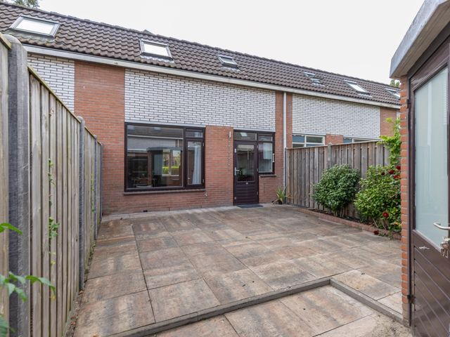 Oksholm 62, Hoofddorp