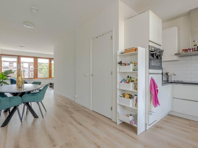 Dorpsweg 61B 02, Rotterdam