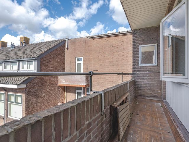 Dorpsweg 61B 02, Rotterdam