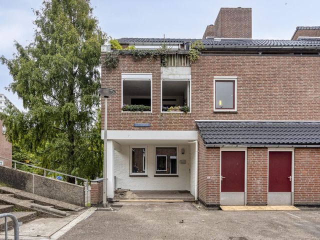 Ovidiushof 1B, Maastricht