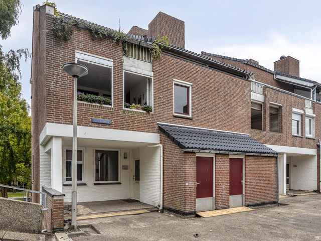 Ovidiushof 1B, Maastricht