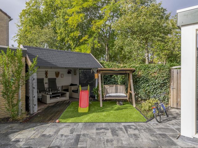 Christinalaan 21, Zwartewaal