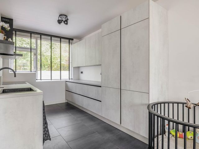 Christinalaan 21, Zwartewaal