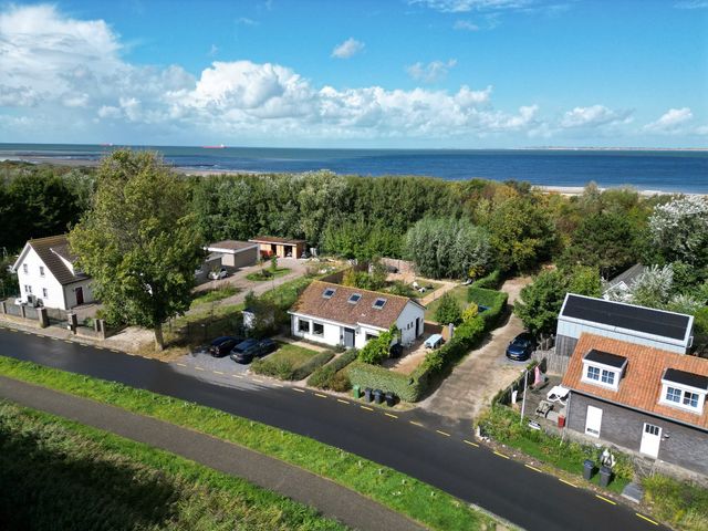 Nieuwesluisweg 34, Breskens