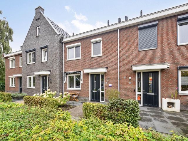 Oosterlandenerf 88, IJsselmuiden
