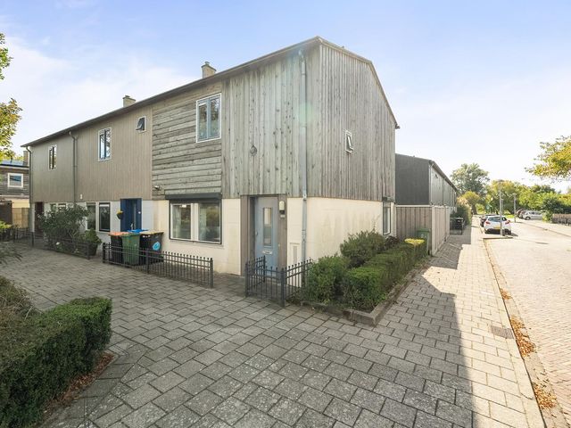 Hortensiastraat 119, Den Helder