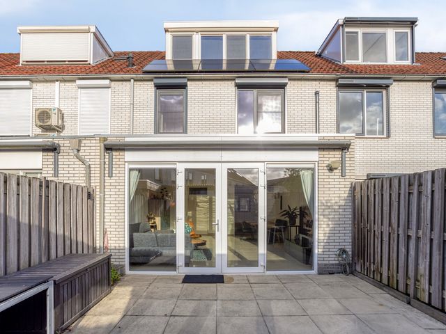 Cavansalaan 23, Veenendaal