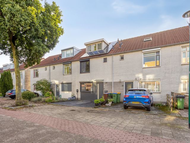 Cavansalaan 23, Veenendaal