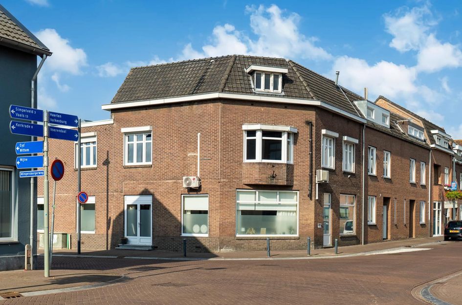 Kerkstraat 56
