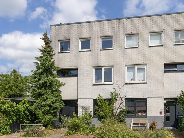 Steve Bikostraat 384, Utrecht