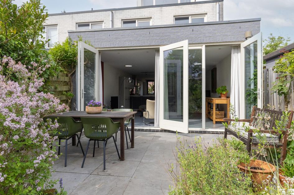 Steve Bikostraat 384